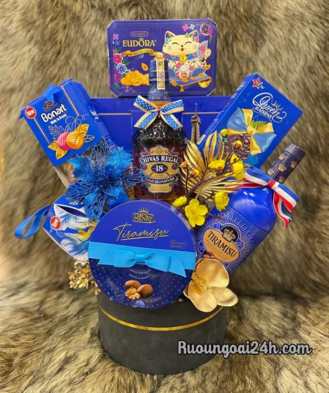 Giỏ Quà Rượu Chivas 18 Gold_2