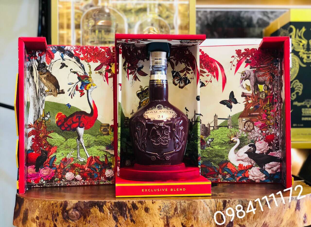 Hình ảnh 1 : Rượu Royal Salute 24 Năm hộp quà
