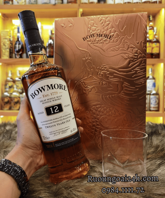 Bowmore 12 Year Old Hộp Quà 2024