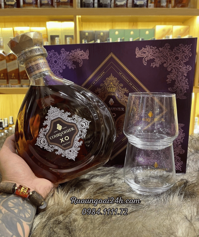 Courvoisier XO Hộp Quà 2022